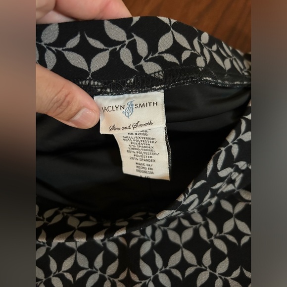 Jaclyn Smith Flare out skirt y2k black skirt size L - Picture 3 of 3